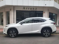 Blanco Usado 2021 Lexus NX300h SUV | 33.800 € (Caro)