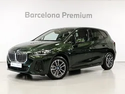 Verde Usado 2024 BMW 225 Active Tourer Comfort Edition Monovolumen | 40.490 €