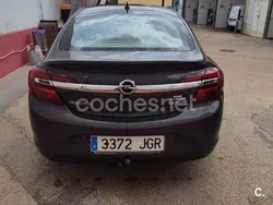 Beige Usado 2015 Opel Insignia Selective Berlina | 8000 €