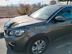 Gris / plata Usado 2016 Peugeot 3008 Allure SUV | 10.000 € (Precio justo)