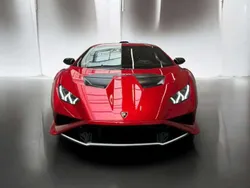 Rojo Usado 2024 Lamborghini Huracán Coupe | 360.000 €