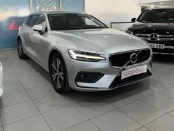Usado 2020 Volvo V60 Momentum Familiar | 25.290 € (Precio justo)