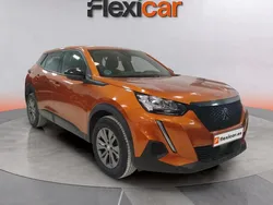 Naranja Usado 2023 Peugeot 2008 Active SUV | 13.290 € (Buen precio)