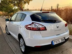 Blanco Usado 2014 Renault Mégane III LIMITED Berlina | 7200 € (Precio justo)