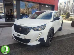Blanco Usado 2021 Peugeot 2008 Allure SUV | 19.990 € (Un poco caro)
