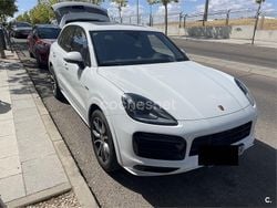 Blanco Usado 2023 Porsche Cayenne Platinum Edition SUV | 92.000 € (Precio justo)