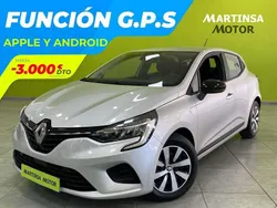Plateado Usado 2023 Renault Clio V Equilibre Utilitario | 16.300 € (Un poco caro)