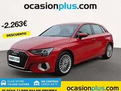 Rojo Usado 2023 Audi A3 Sportback Advanced Utilitario | 22.637 € (Buen precio)