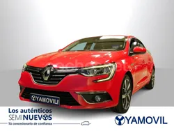 Rojo Usado 2017 Renault Mégane IV Zen Berlina | 13.750 € (Precio justo)