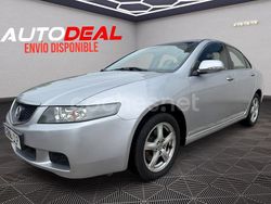 Gris / plata Usado 2004 Honda Accord Comfort Berlina | 7900 € (Precio justo)