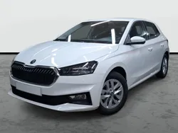 Blanco candy Nuevo 2025 Skoda Fabia Selection | 17.990 € (Precio justo)