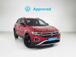 Rojo Usado 2024 VW T-Roc SUV | 28.300 € (Caro)