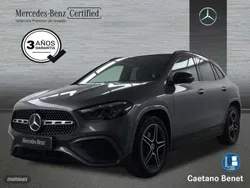 Gris / plateado Usado 2024 Mercedes GLA250 AMG line SUV | 39.900 €