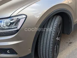 Beige Usado 2016 VW Tiguan Advance SUV | 18.000 € (Precio justo)
