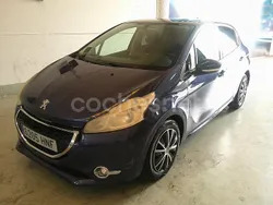 Azul Usado 2012 Peugeot 208 Active Utilitario | 3590 € (Buen precio)