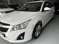 Blanco Usado 2013 Chevrolet Cruze LT Familiar | 4999 € (Buen precio)
