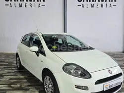 Blanco Usado 2016 Fiat Punto Pop Utilitario | 4990 € (Super precio)