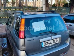 Gris / plata Usado 2005 Suzuki Ignis Utilitario | 2000 €