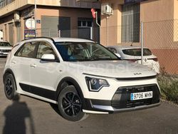 Blanco Usado 2023 Kia Niro SUV | 23.000 € (Precio justo)