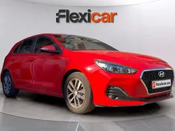 Rojo Usado 2019 Hyundai i30 Berlina | 13.490 € (Precio justo)