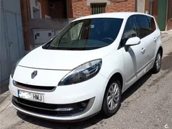 Blanco Usado 2012 Renault Grand Scénic III Dynamique Monovolumen | 5900 € (Precio justo)