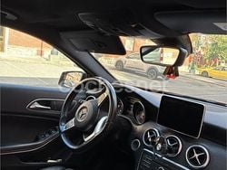 Rojo Usado 2016 Mercedes A200 AMG line Berlina | 19.250 € (Caro)