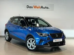 Azul Usado 2024 Seat Arona FR SUV | 22.900 € (Precio justo)