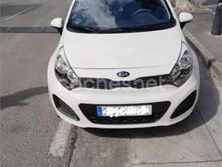Blanco Usado 2014 Kia Rio Berlina | 7000 € (Buen precio)