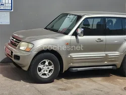 Beige Usado 2001 Mitsubishi Montero SUV | 18.900 €