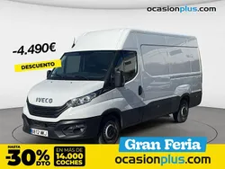 Blanco Usado 2023 Iveco Daily Berlina | 29.750 € (Precio justo)
