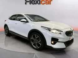 Blanco Usado 2021 Kia XCeed SUV | 13.690 € (Precio justo)