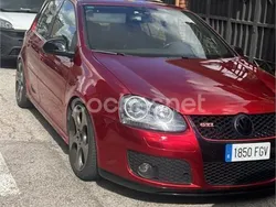 Rojo Usado 2006 VW Golf V GTI Berlina | 12.800 € (Caro)
