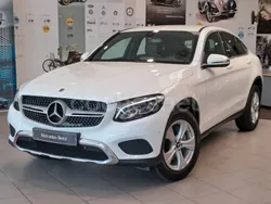 Blanco Usado 2018 Mercedes GLC220 SUV | 38.900 €