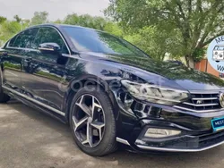 Negro Usado 2020 VW Passat R-line Berlina | 17.900 € (Un poco caro)