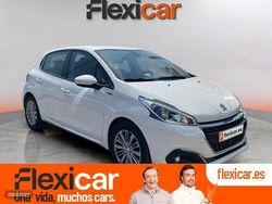 Blanco Usado 2019 Peugeot 208 Signature Sky Utilitario | 9990 € (Precio justo)