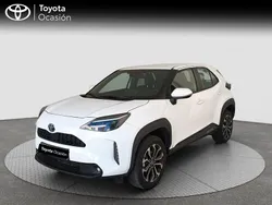 Blanco Usado 2024 Toyota Yaris Hybrid Active | 25.900 € (Caro)