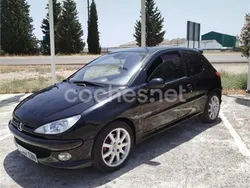 Negro Usado 2002 Peugeot 206 GTi Berlina | 2300 € (Buen precio)