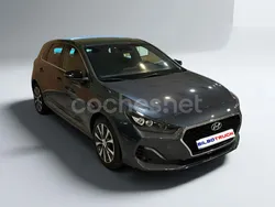 Gris / plata Usado 2019 Hyundai i30 Berlina | 18.300 € (Precio justo)