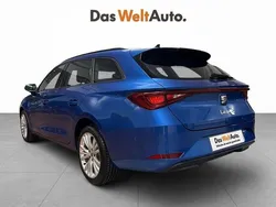 Azul Usado 2025 Seat Leon ST Style Familiar | 24.700 € (Precio justo)
