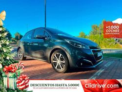 Gris Usado 2015 Peugeot 208 Allure Utilitario | 7990 € (Buen precio)