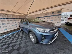 Gris Usado 2023 Kia Stonic SUV | 16.900 € (Precio justo)