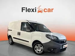 Blanco Usado 2022 Fiat Doblò Monovolumen | 10.970 €