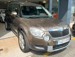 Marrón Usado 2010 Skoda Yeti Experience SUV | 7500 €