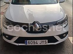 Blanco Usado 2017 Renault Mégane IV Life Berlina | 9000 € (Buen precio)