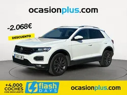 Blanco Usado 2022 VW T-Roc Sportline SUV | 22.099 € (Precio justo)