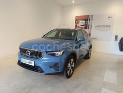 Usado 2023 Volvo XC40 Plus SUV | 36.200 € (Un poco caro)