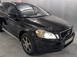 Negro Usado 2011 Volvo XC60 Momentum SUV | 11.100 € (Precio justo)