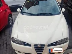 Beige Usado 2003 Alfa Romeo 156 Progression Berlina | 3500 €