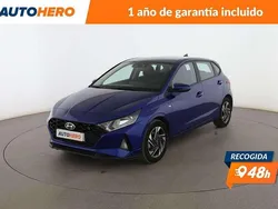 Azul Usado 2023 Hyundai i20 Berlina | 17.618 € (Precio justo)