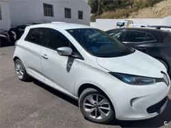 Eléctrico Usado 2017 Renault Zoe Bose Edition Utilitario | 8550 €